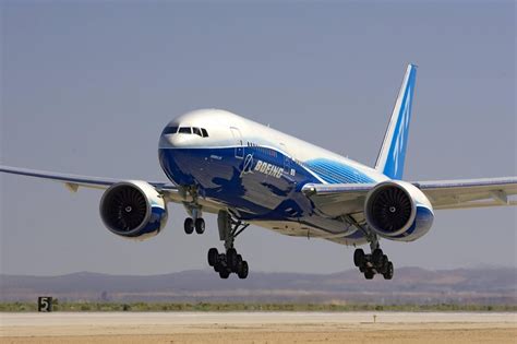 b777 takeoff speed|FLIGHT TEST: Boeing 777.